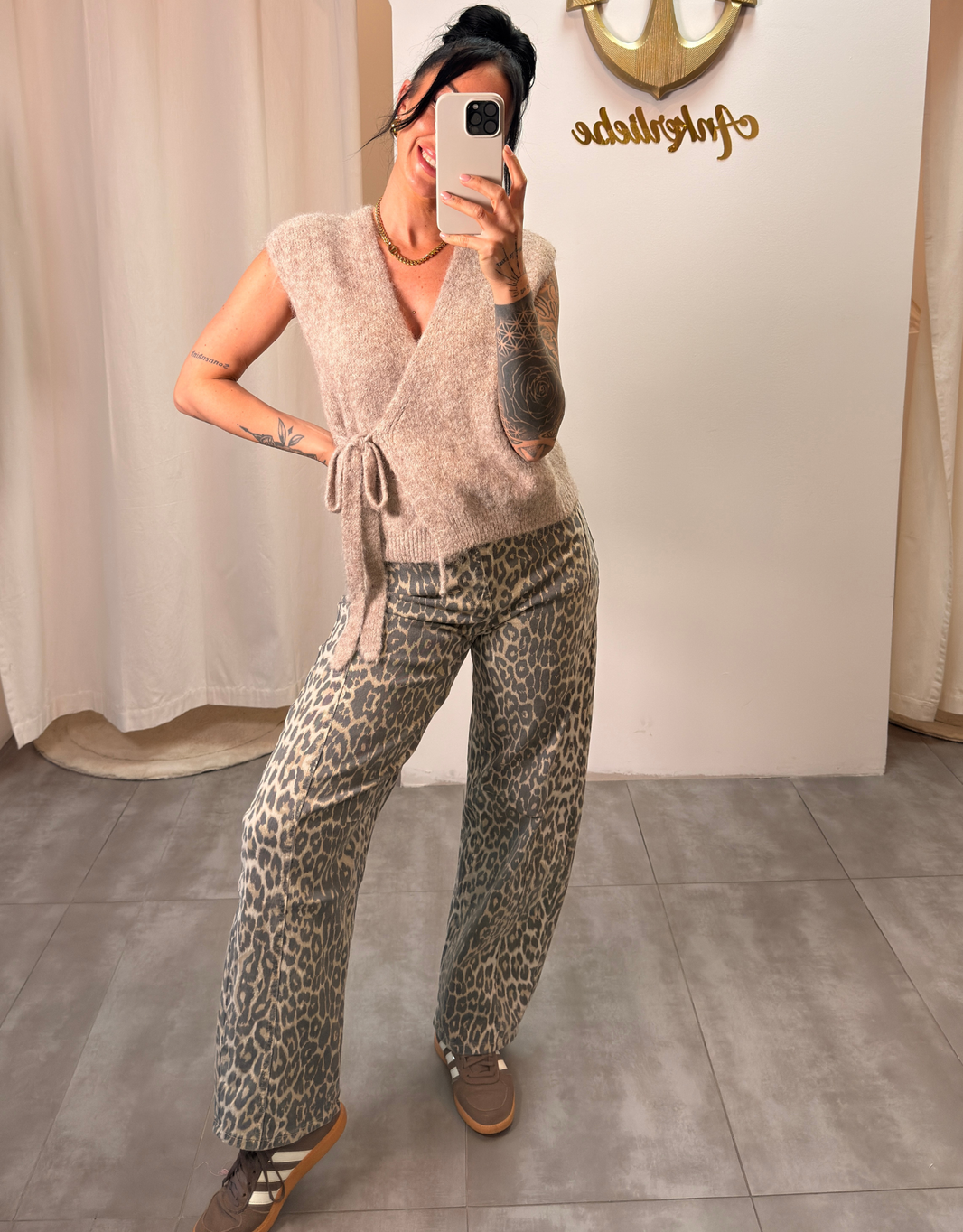 image soft denim jean | smoky leo
