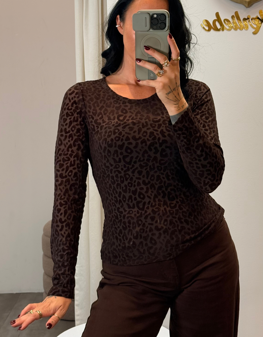 leo mesh longsleeve | schoko