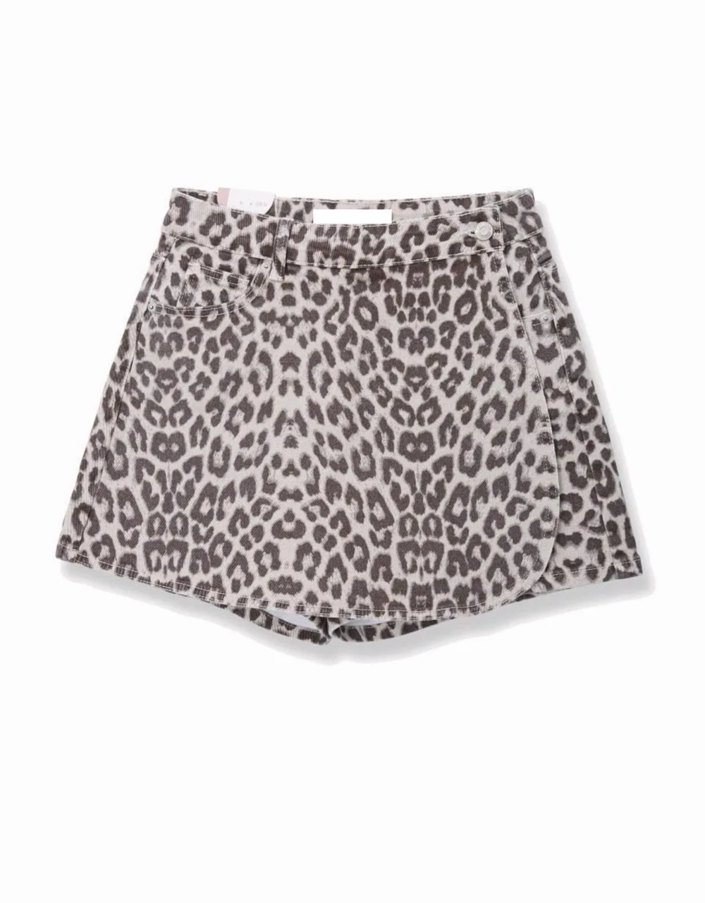 skort | leo light
