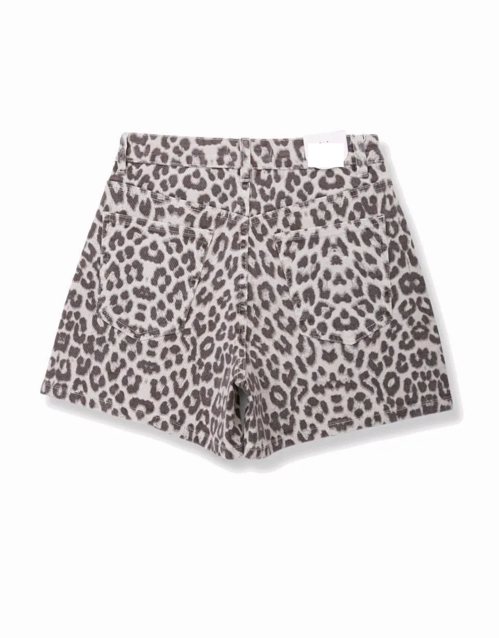 skort | leo light