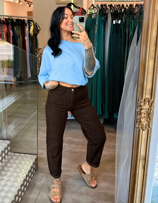mom jean leo choco | soft denim
