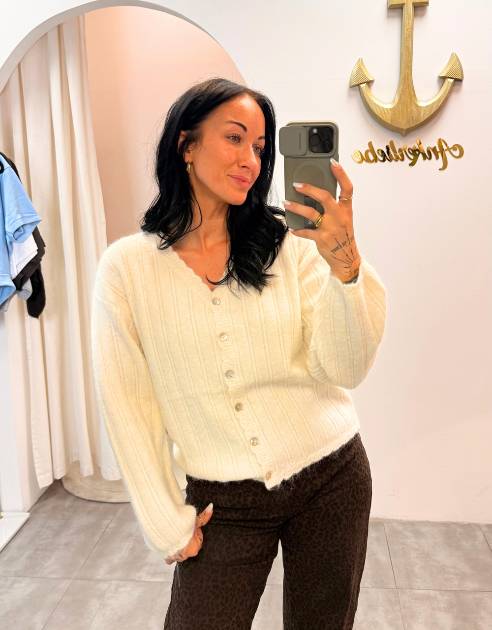 viscose-cardigan mit ballonärmeln | creme oder choco
