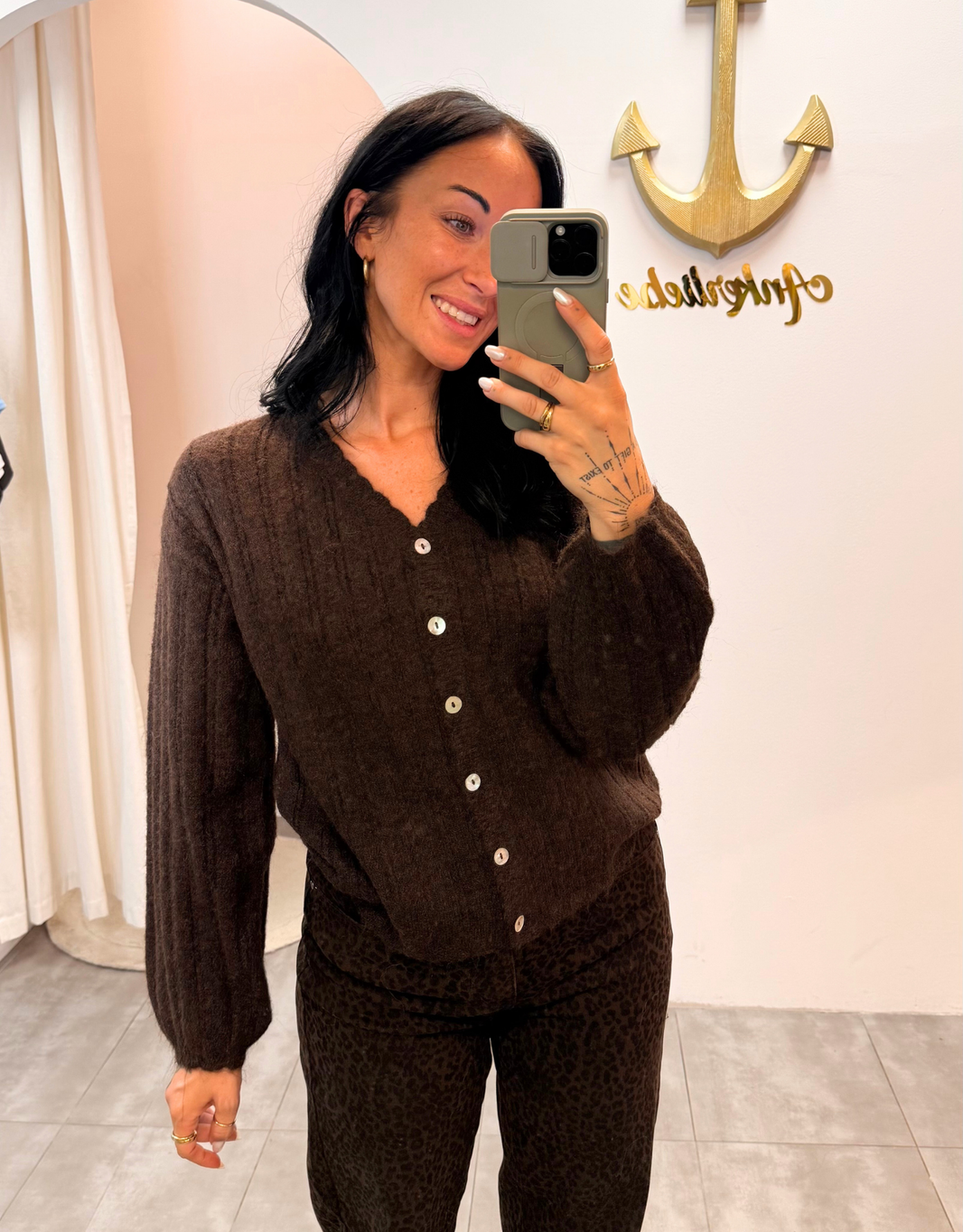 image viscose-cardigan mit ballonärmeln | creme oder choco