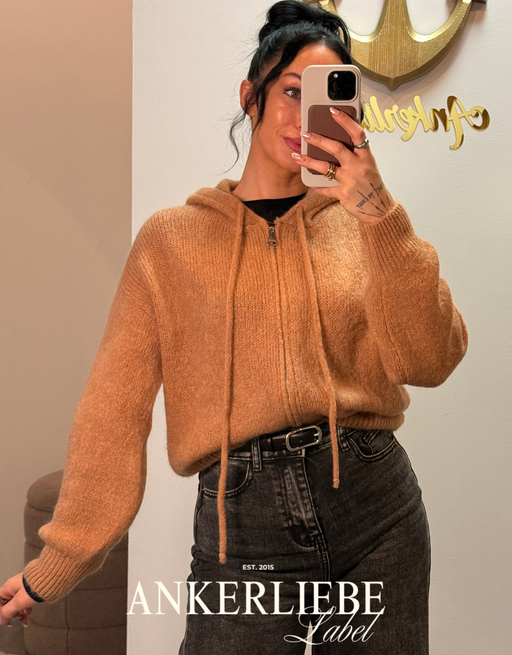 hooded weste mit 30% mohair wolle | wollweste mit zip - camel