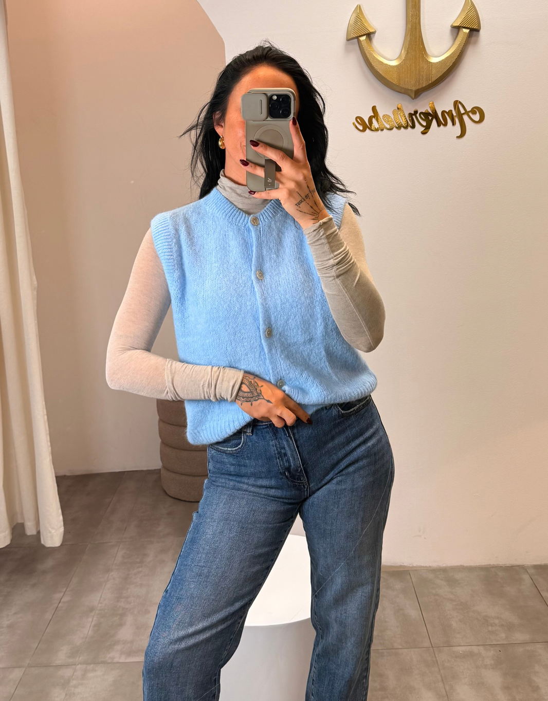 image soft mohair gilet | hellblau