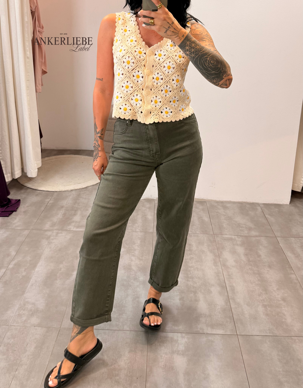 mom jean olive khaki | soft denim