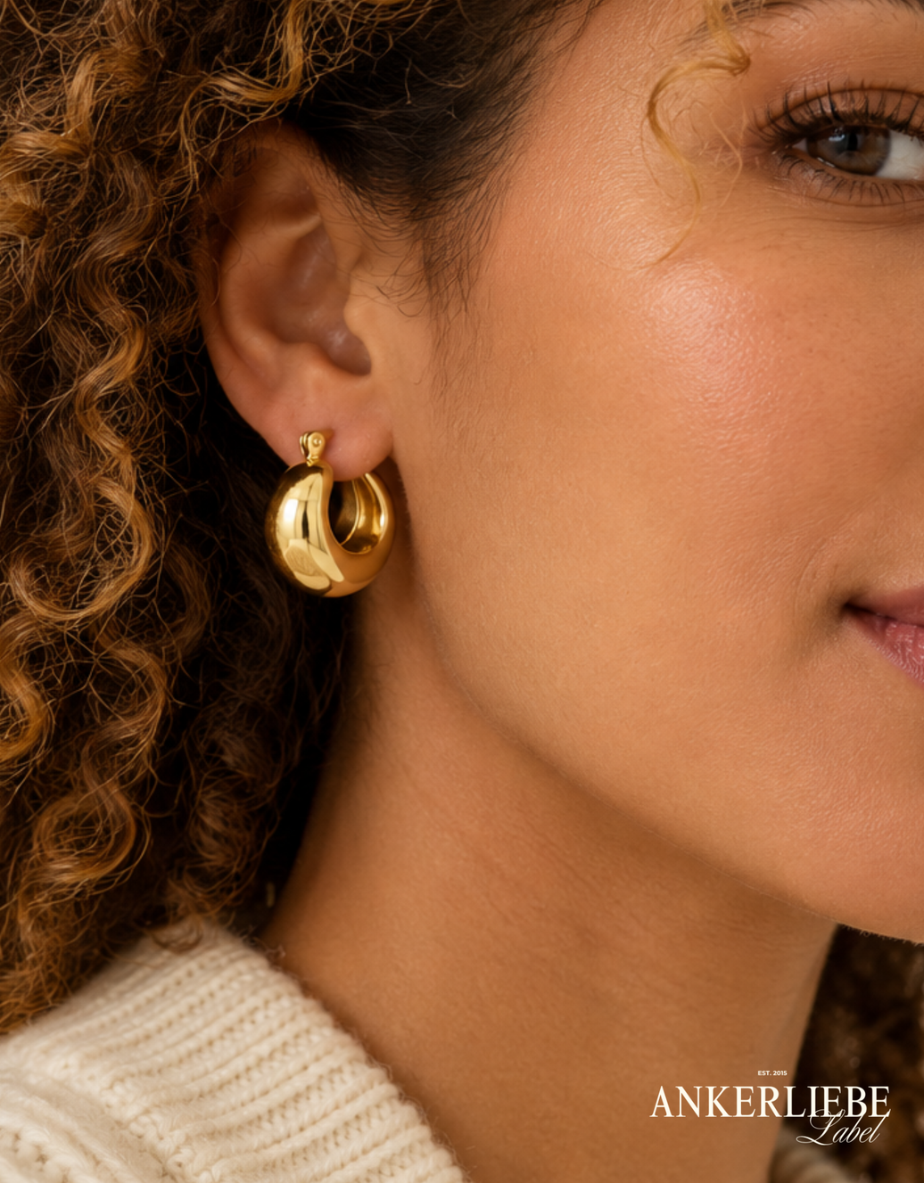 bold twist | hoops