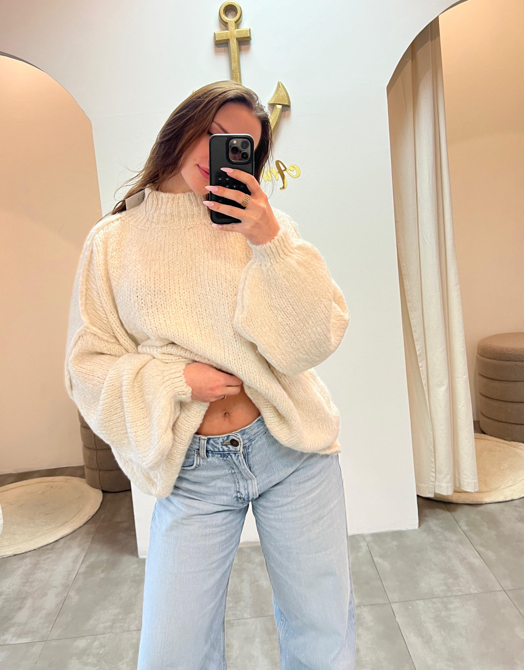 image Oversize Statement Pullover | creme