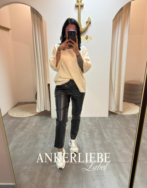 mid waist hose | lederoptik schwarz