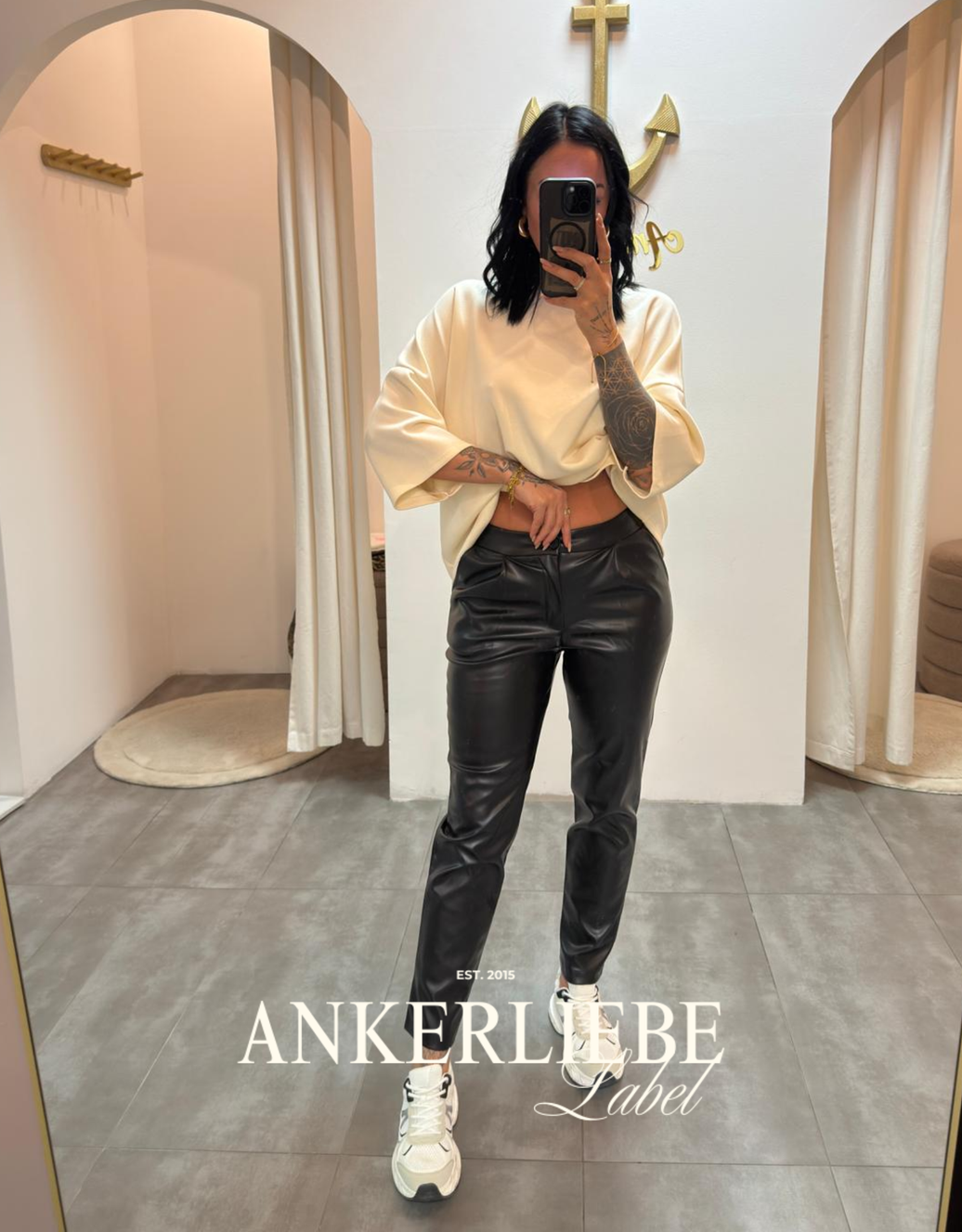 mid waist hose | lederoptik schwarz