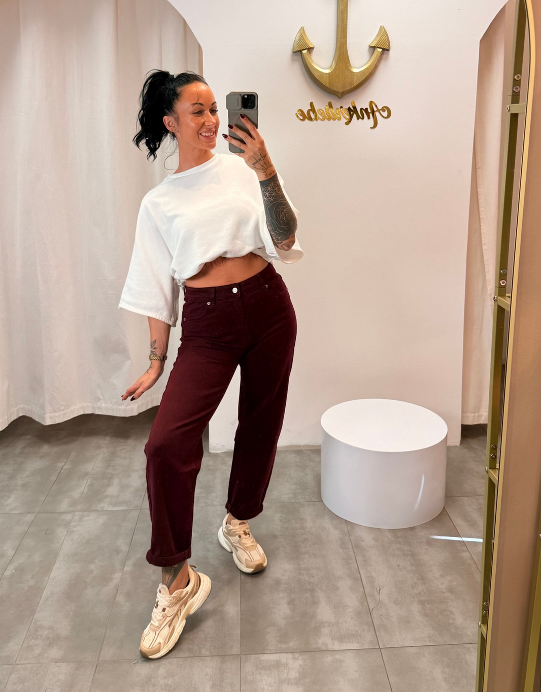 image mom jean bordeaux | soft denim