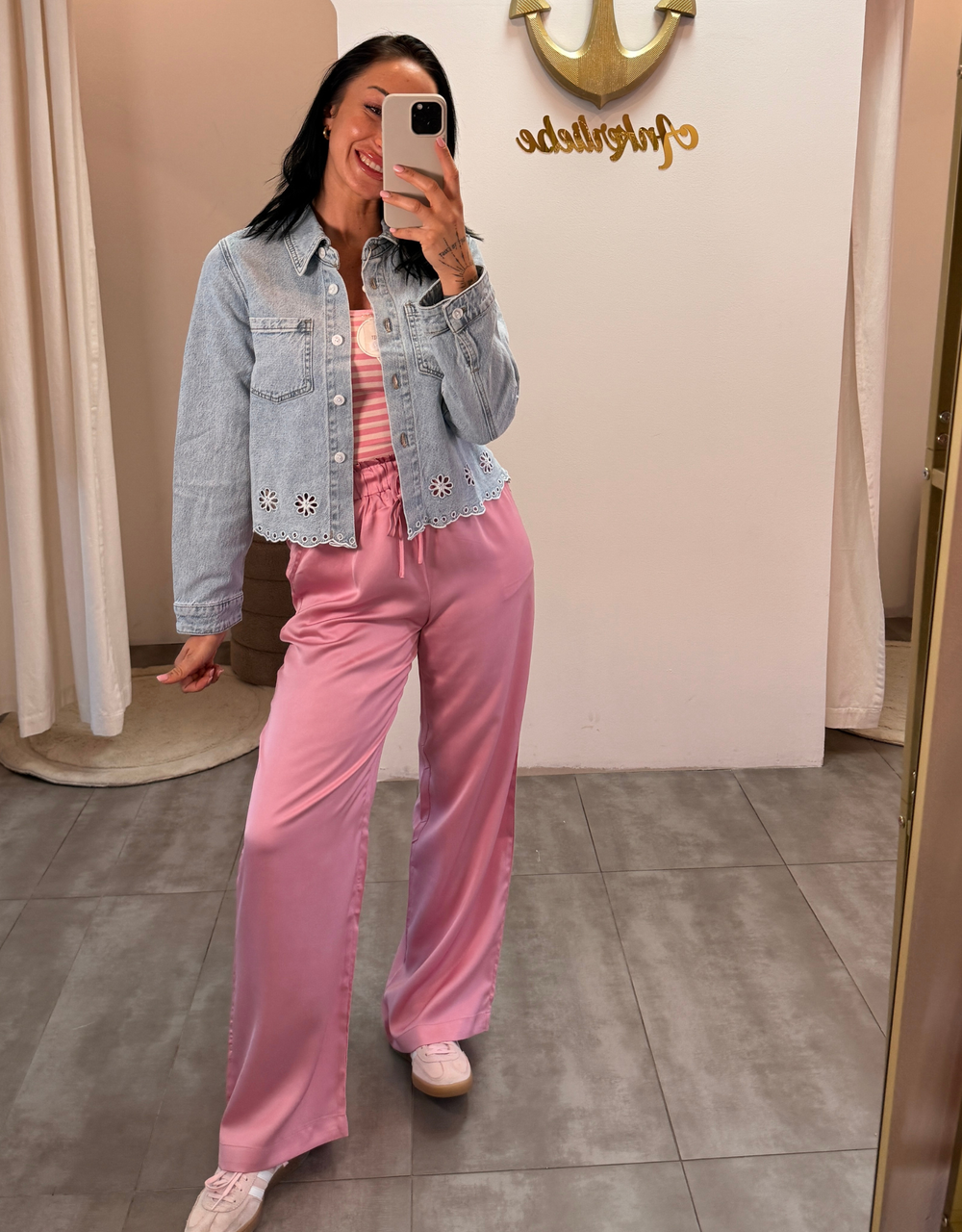 lockere satinhose | rosa