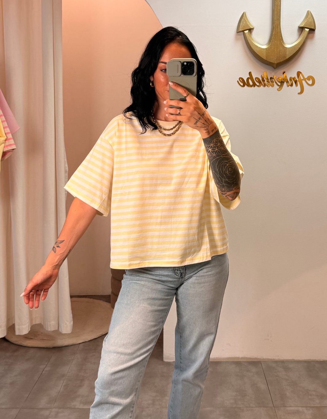 image gestreiftes oversize shirt  | butteryellow