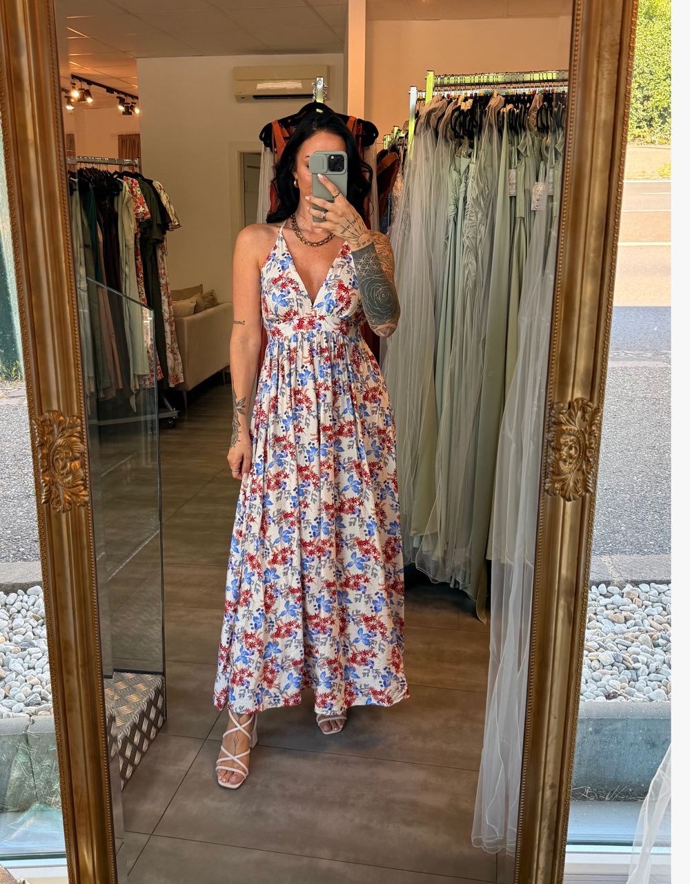 Boho-Sommerkleid mit überkreuzten Trägern & elastischem Bund | beige