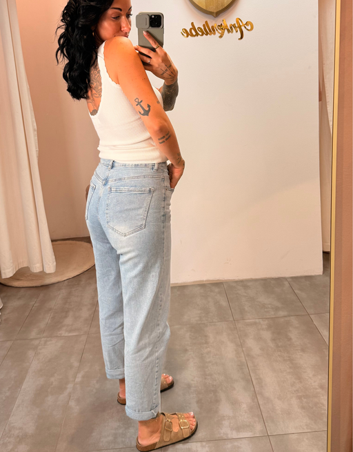 mom jean | perfect blue