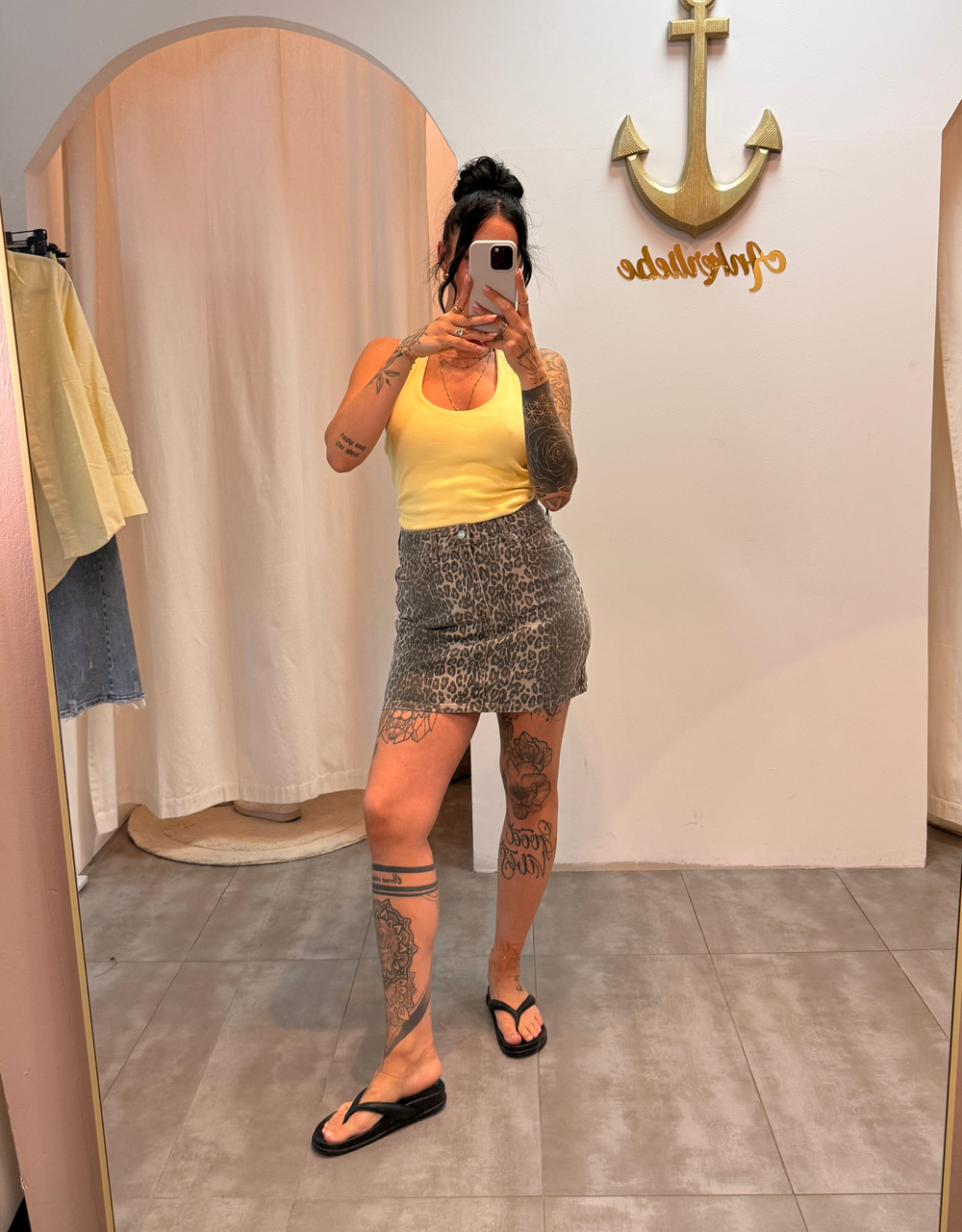 soft denim rock | smoky leo