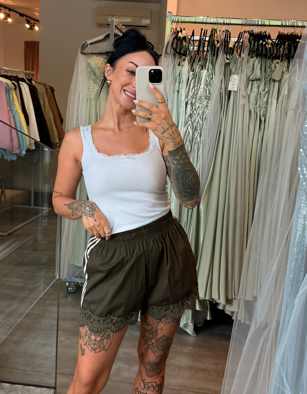 spitzen trackpant | khaki