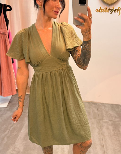luftiges Sommerkleid mit V-Ausschnitt und Rückenausschnitt | khaki