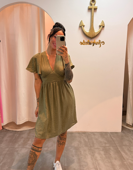 luftiges Sommerkleid mit V-Ausschnitt und Rückenausschnitt | khaki