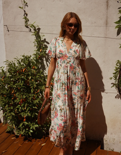 fließendes Maxikleid mit Blumenprint und Volantrock | cremeweiß
