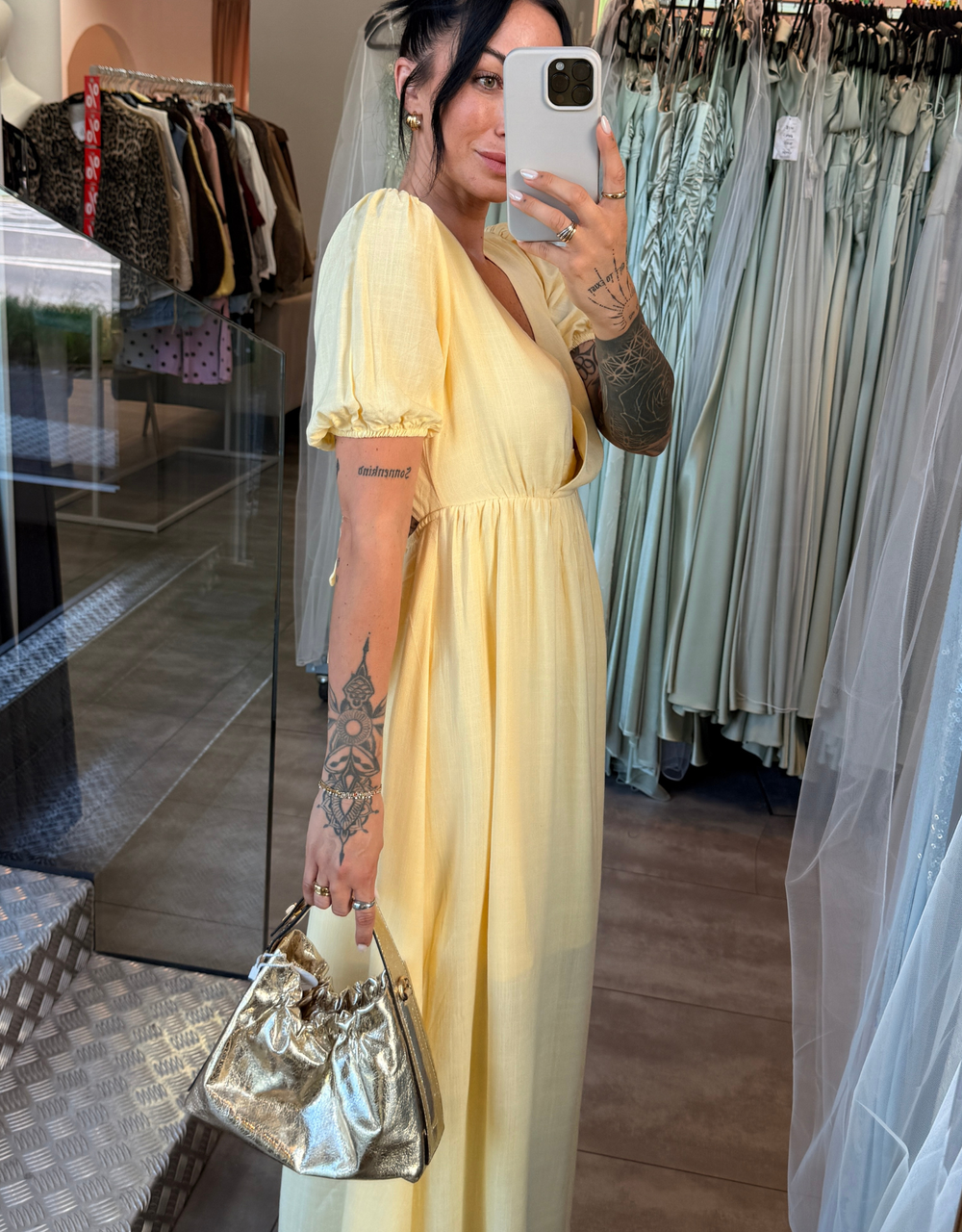 luftiges Maxikleid mit offenem Rücken | buttergelb