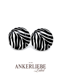 stecker realistic zebra