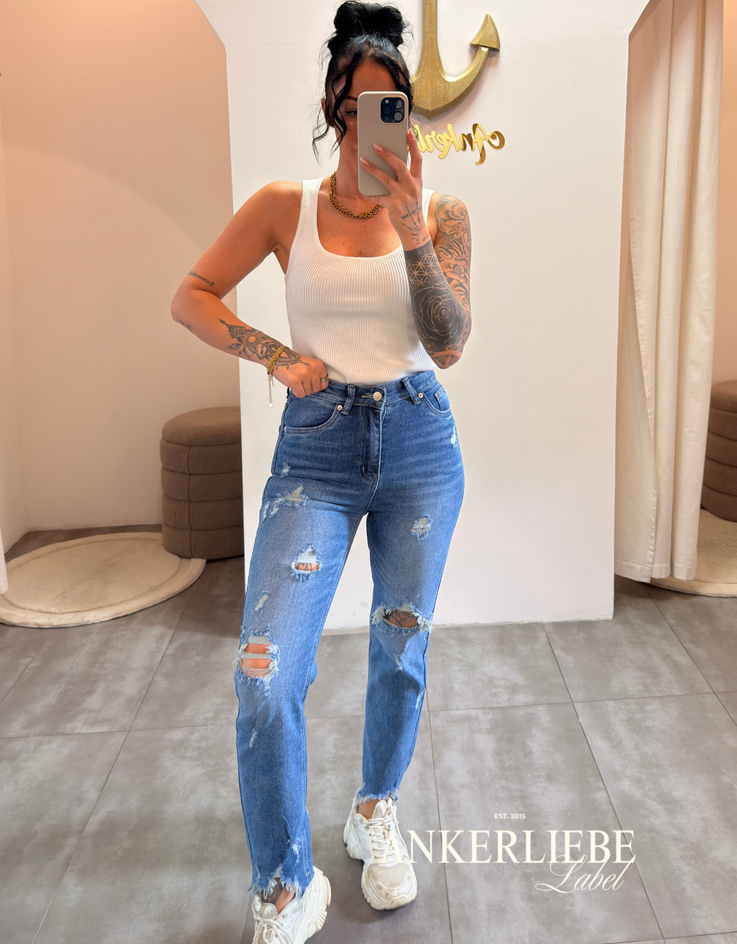 straight fit stretch jean | denim destroyed