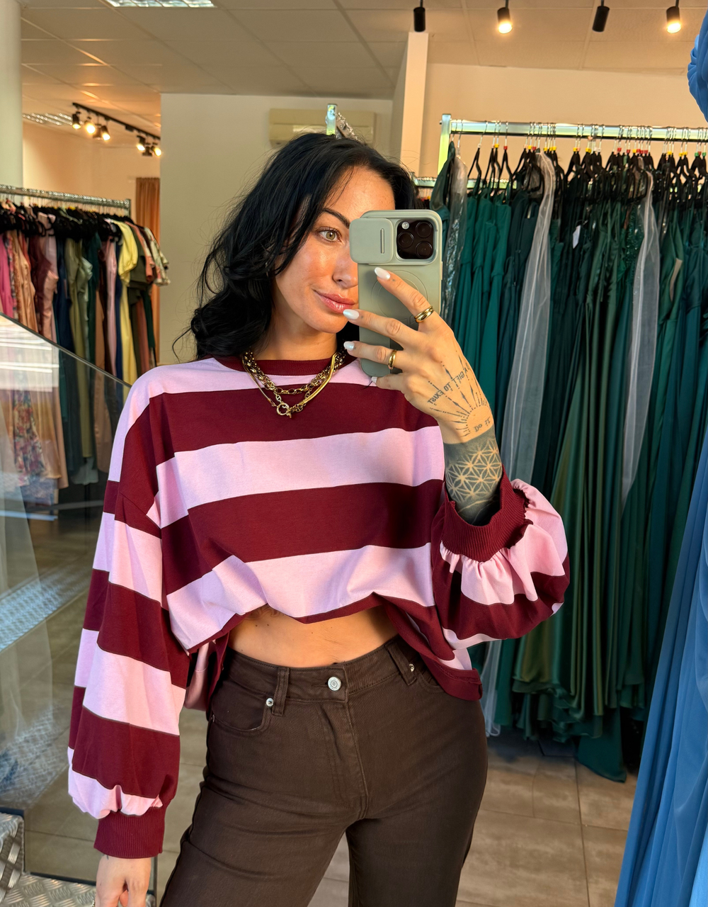 oversize longsleeve gestreift mit besonderen ärmeln | rosa/burgund