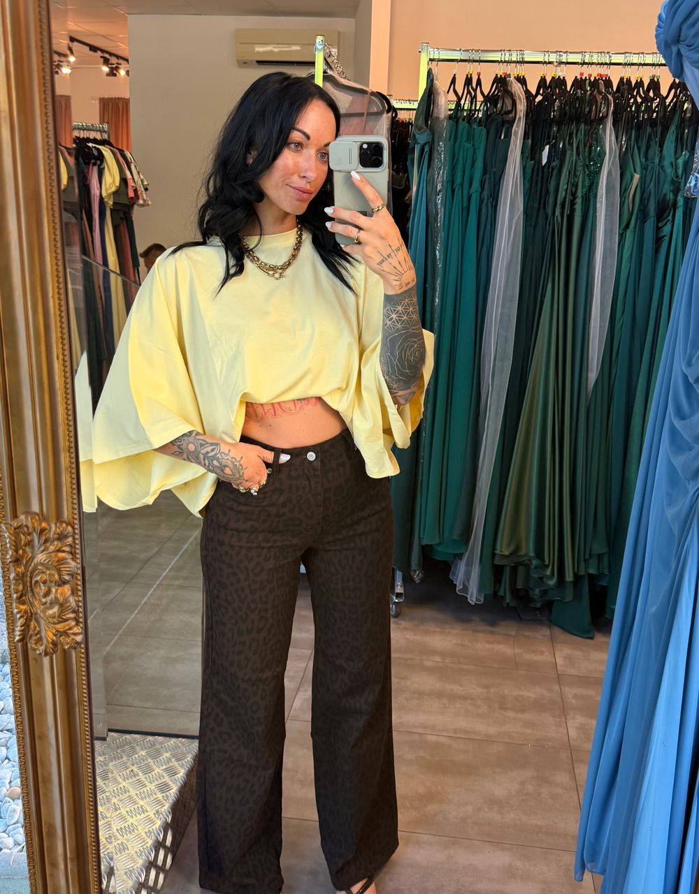 superlight perfect crop shirt | oversized | butteryellow