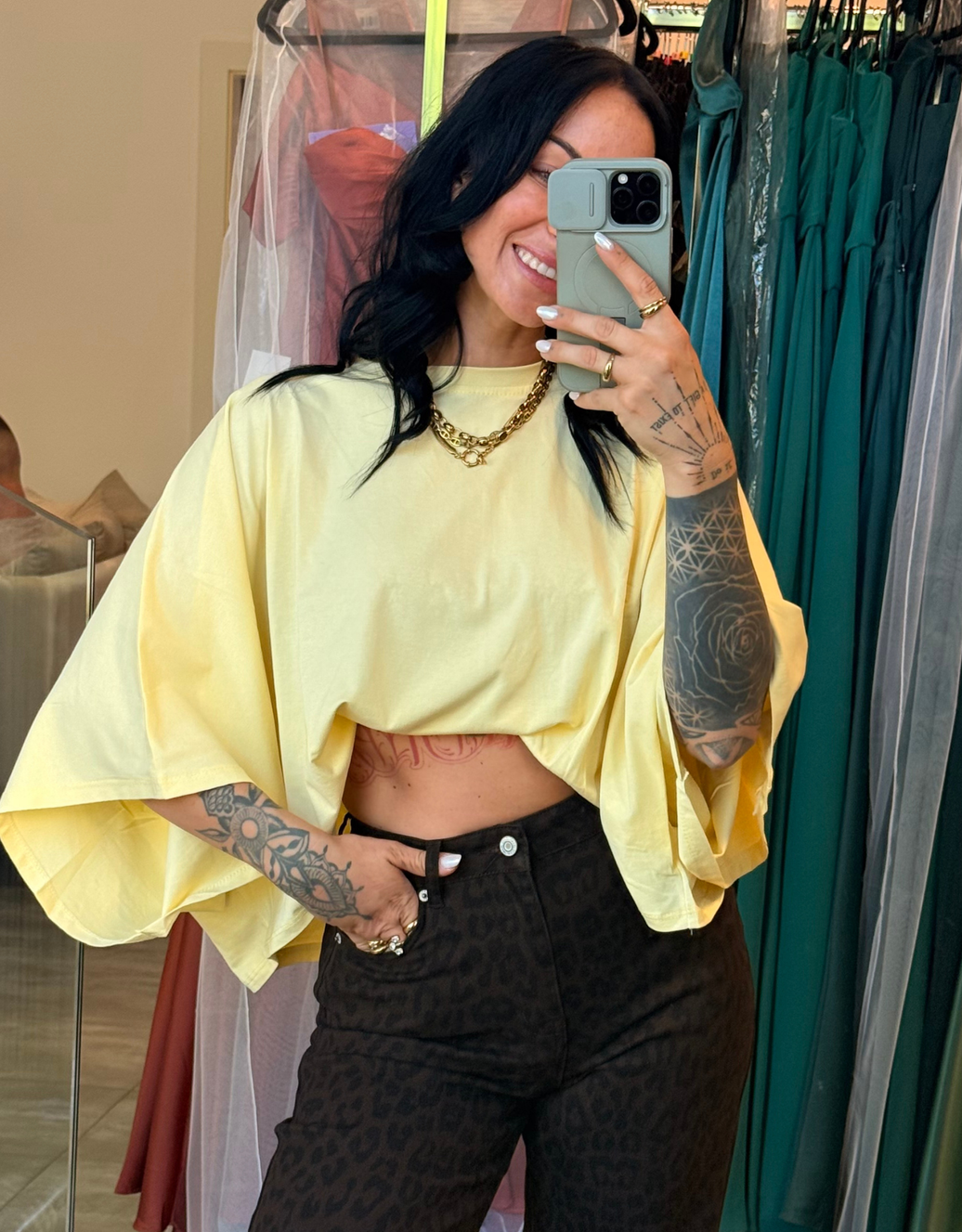 superlight perfect crop shirt | oversized | butteryellow