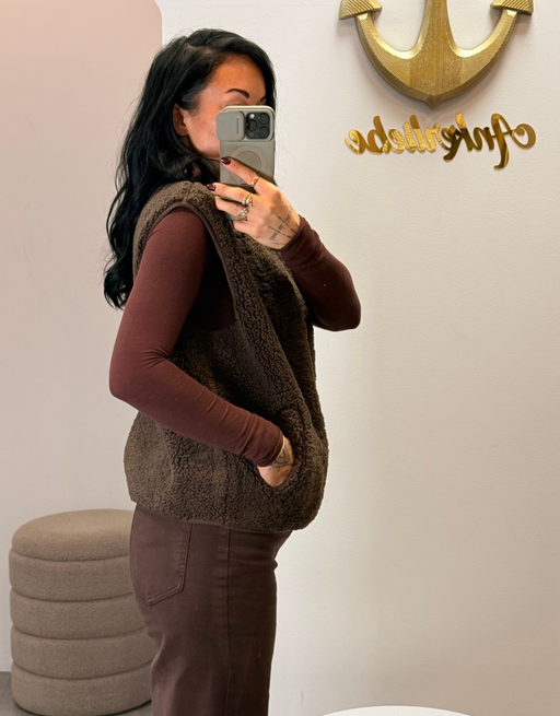 the cozy layer | teddyweste | schokobraun