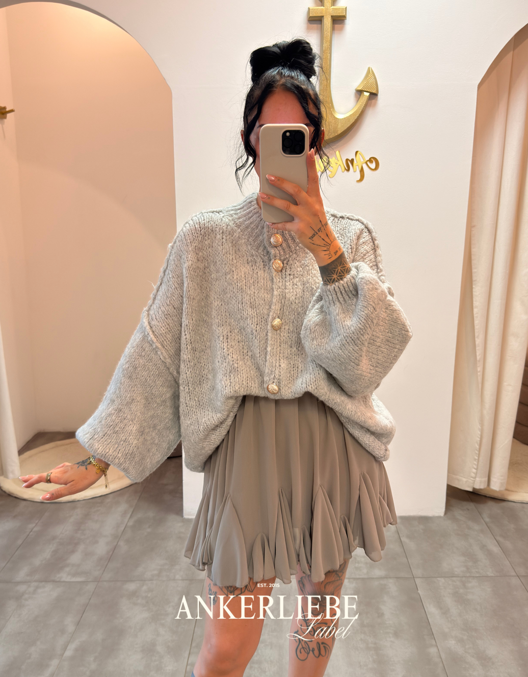 volant rock | greige