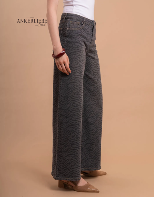 wide leg grey zebra print | soft denim
