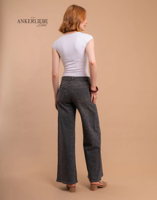 wide leg grey zebra print | soft denim
